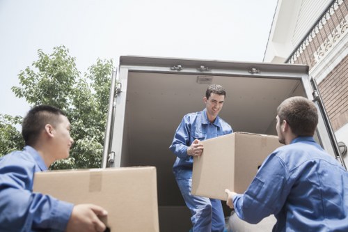 Professional house removals planning in Waterloo near central London